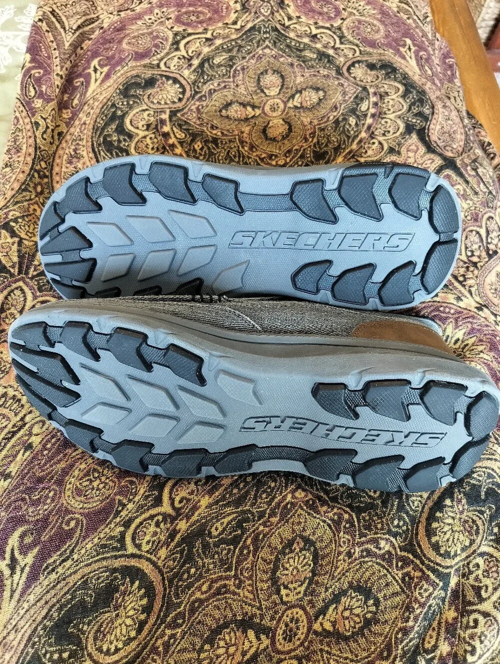 Skechers Men's 11 Hands Free Slip-ins Relaxed Fit Pollard Rohan Gray Loafers